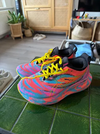 Gebrauchtes Asics Running Shoes 38 bike