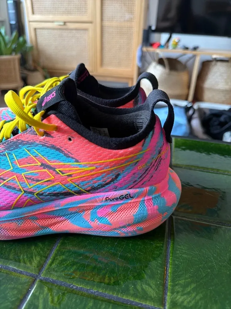 Gebrauchtes Asics Running Shoes 38 bike — Bild 2 von 4