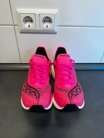 Saucony Endorphin Elite 2 bike de segunda mano — imagen 2 de 6