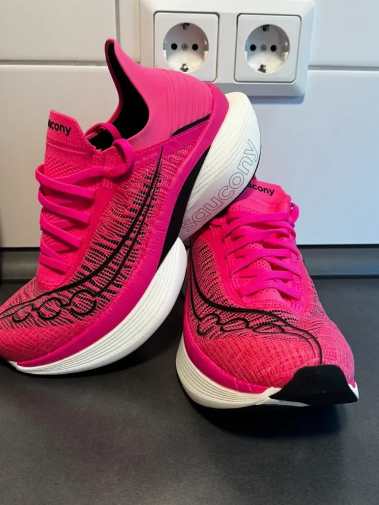 Saucony Endorphin Elite 2 bike de segunda mano — imagen 3 de 6