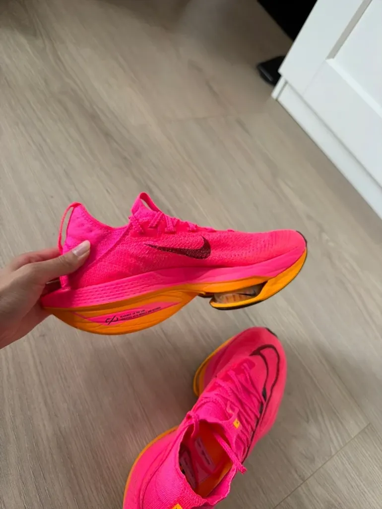 Used Nike Alphafly Next %2 bike — image 5 of 8