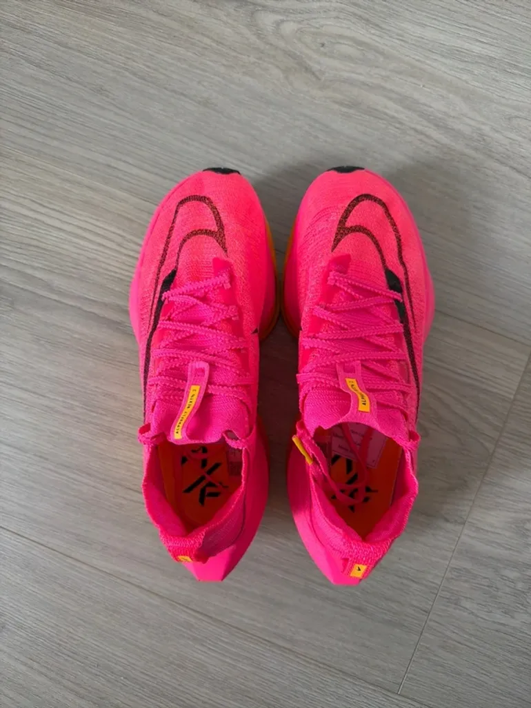 Used Nike Alphafly Next %2 bike — image 2 of 8