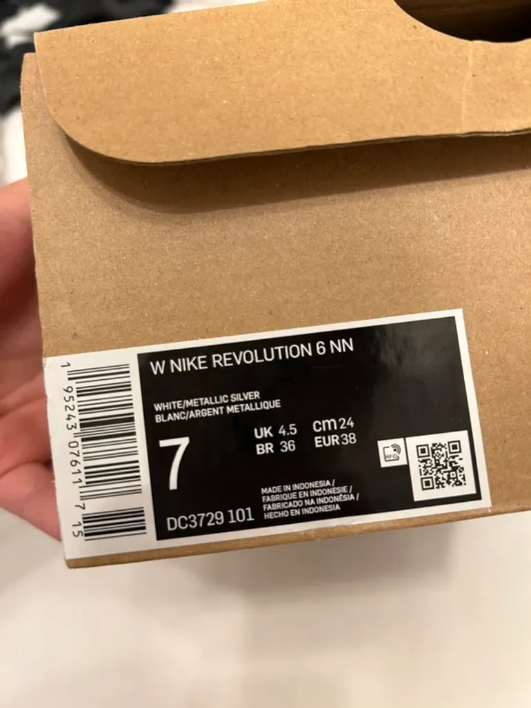 Used Nike Sneaker bike — image 4 of 5