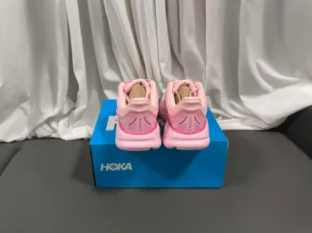 Gebrauchtes Hoka Chaussures de course pour femmes bike — Bild 3 von 5