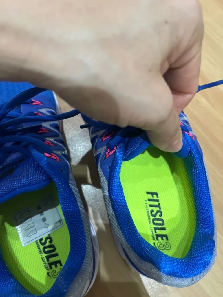 Used Nike Air Zoom Vomero 9 bike — image 8 of 9