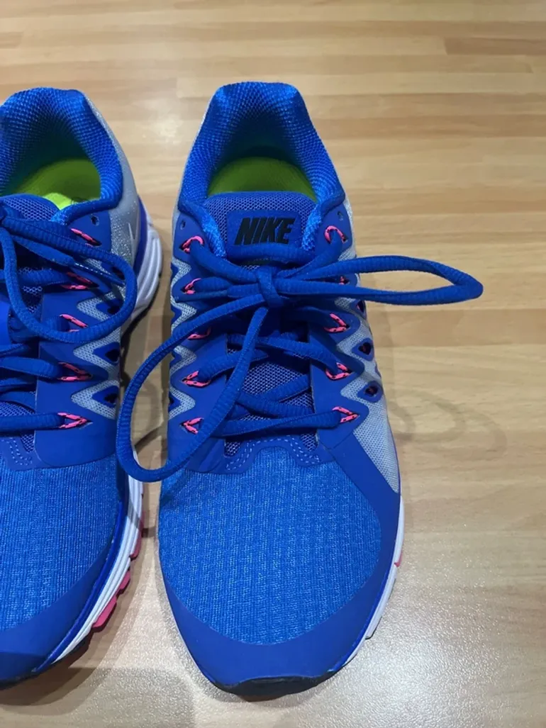 Used Nike Air Zoom Vomero 9 bike — image 2 of 9