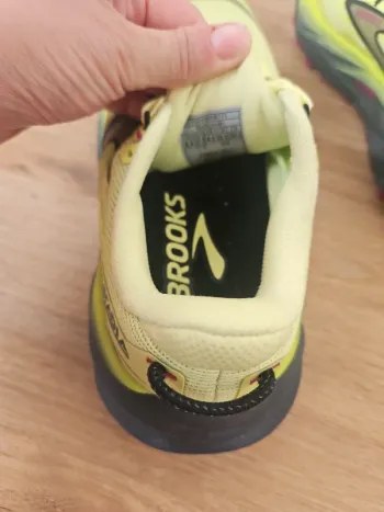Brooks Cascadia 19 bike d'occasion — image 7 sur 8