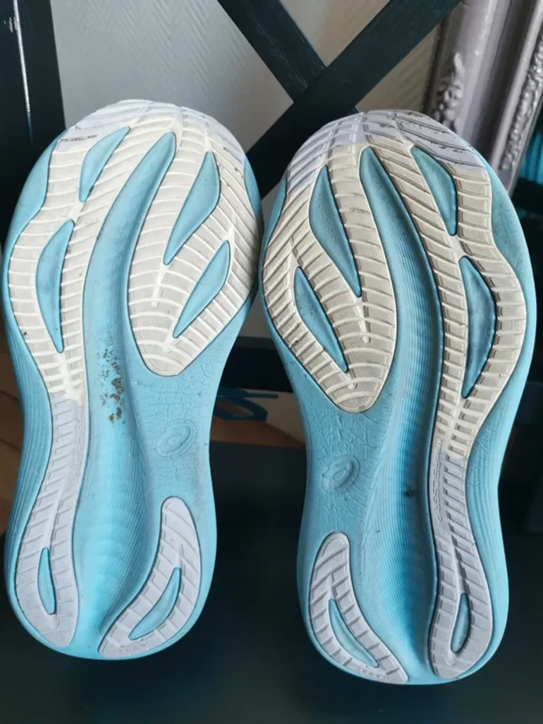 Used Asics Nimbus 27 bike — image 14 of 15