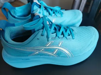 Tweedehands Asics Nimbus 27 bike