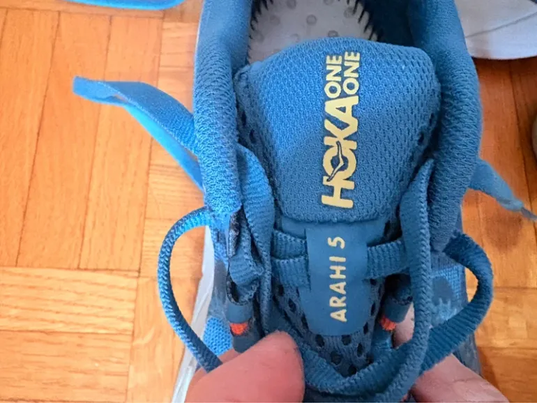 Used Hoka Arahi 5 bike — image 7 of 11