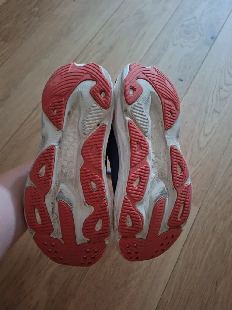 Used Hoka Skyflow bike — image 6 of 9