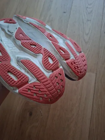 Used Hoka Skyflow bike — image 7 of 9