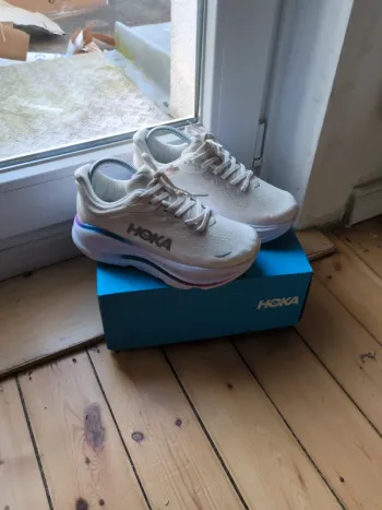 Hoka Bondi 9 bike d'occasion