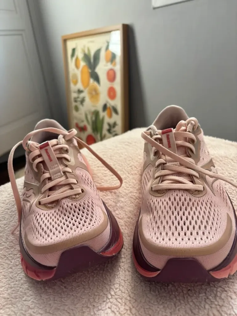 Tweedehands Saucony Running Shoes bike — afbeelding 2 van 4
