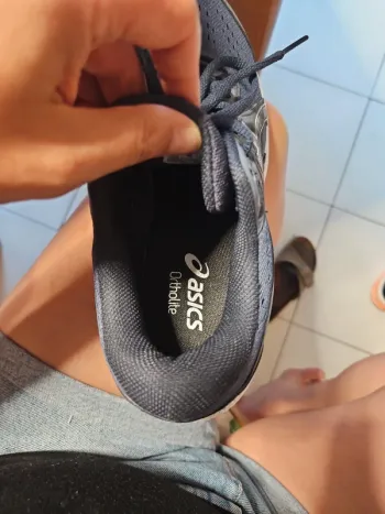 Tweedehands Asics Running Shoes bike — afbeelding 6 van 6