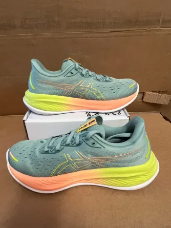 Used Asics Cumulus 26 bike — image 2 of 6