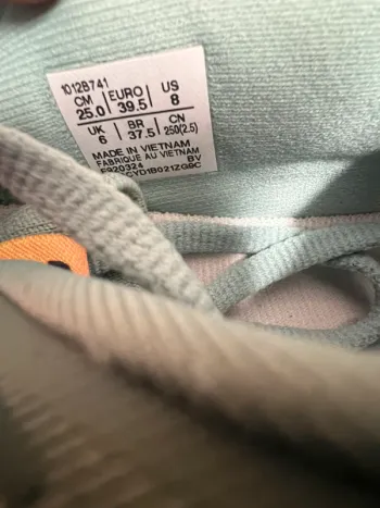 Used Asics Cumulus 26 bike — image 6 of 6