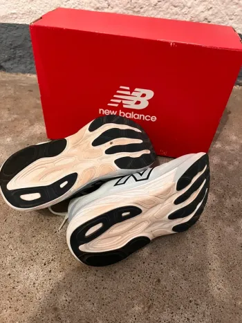 Used New Balance Fresh Foam X 880 bike — image 7 of 9