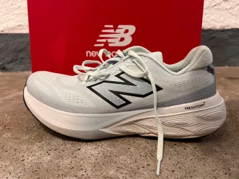 Used New Balance Fresh Foam X 880 bike — image 6 of 9
