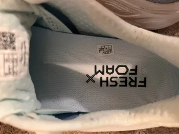 Used New Balance Fresh Foam X 880 bike — image 9 of 9