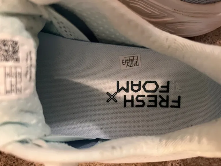 Used New Balance Fresh Foam X 880 bike — image 9 of 9