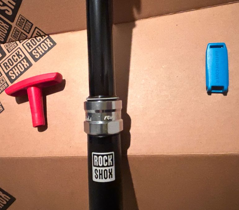 Brugt RockShox Reverb AXS bike — billede 3 af 5
