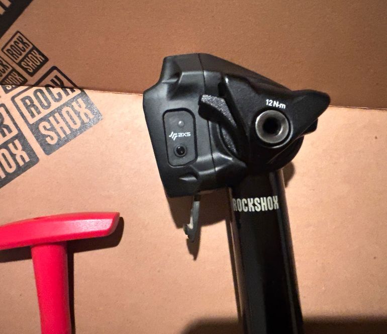 Brugt RockShox Reverb AXS bike — billede 4 af 5