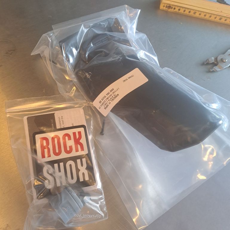 Brugt RockShox Zeb Ultimate 2026 bike — billede 4 af 4