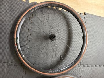 Used Bontrager Paradigm Comp 25 2025 bike — image 3 of 3