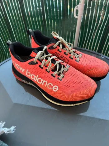 Gebrauchtes New Balance FuelCell SuperComp Trail bike