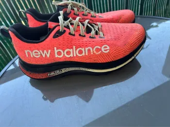 Gebrauchtes New Balance FuelCell SuperComp Trail bike — Bild 2 von 3