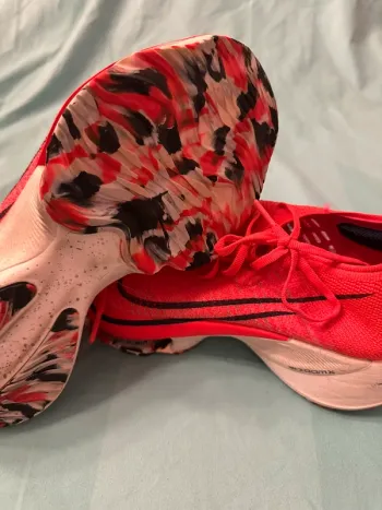 Used Nike Air Zoom Tempo NEXT% bike — image 7 of 7