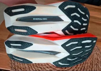 Used New Balance Running Shoes bike — image 4 of 4