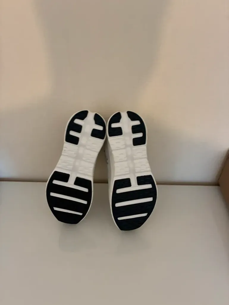 Used On Running Shoes bike — image 4 of 5