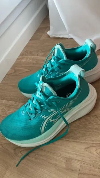 Käytetty Asics Gel Nimbus 25 bike — kuva 4 / 6