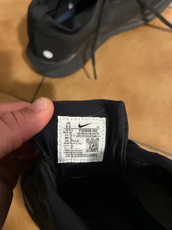 Used Nike Gore-Tex bike — image 2 of 5