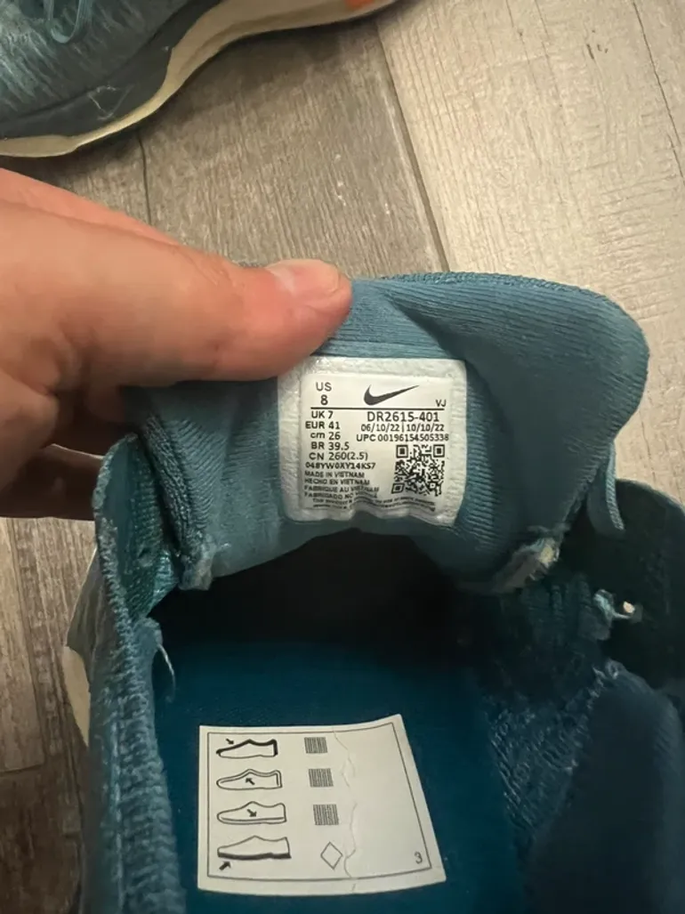 Used Nike ZoomX Invincible Run 3 bike — image 4 of 5