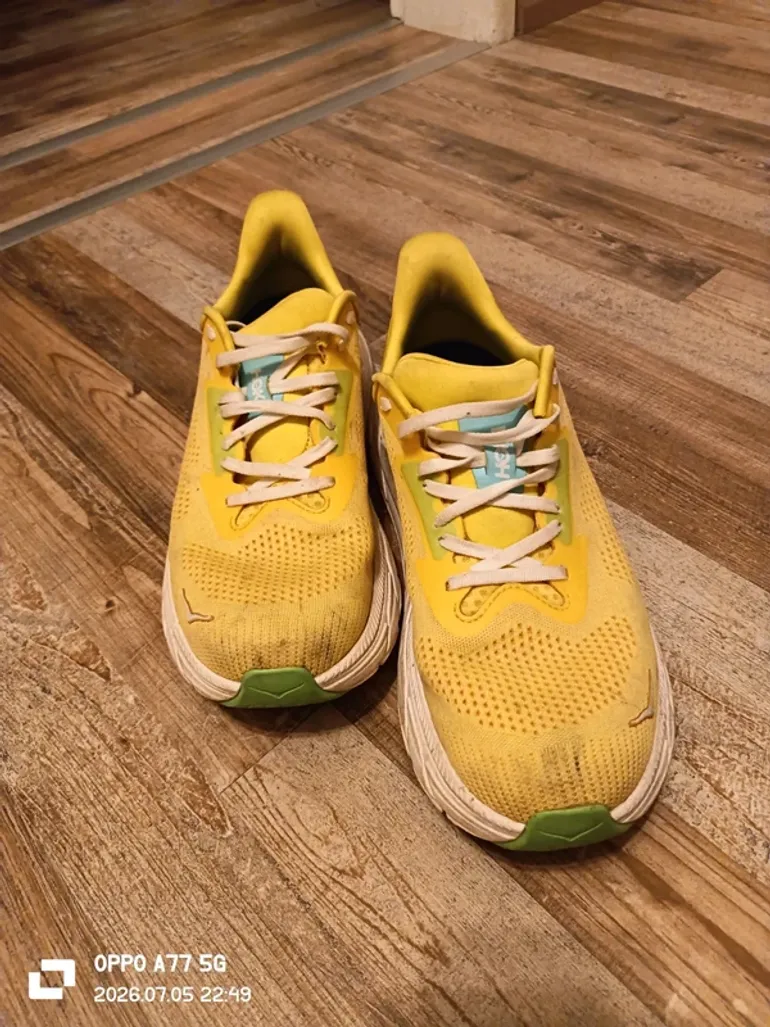 Used Hoka Scarpe da corsa bike — image 2 of 4