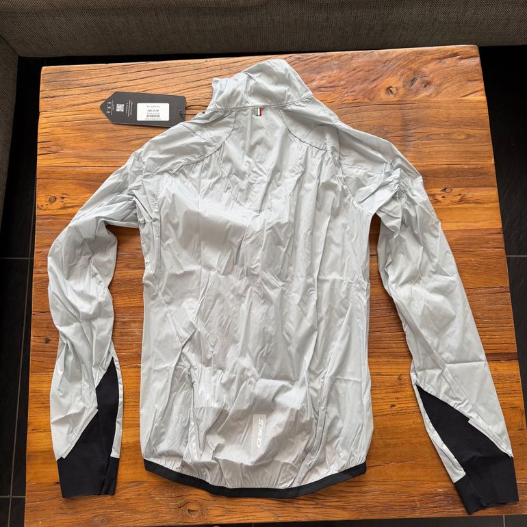 Brugt Q36.5 Air Jacket M// NEW!! 50% OFF!! 2026 bike — billede 2 af 2