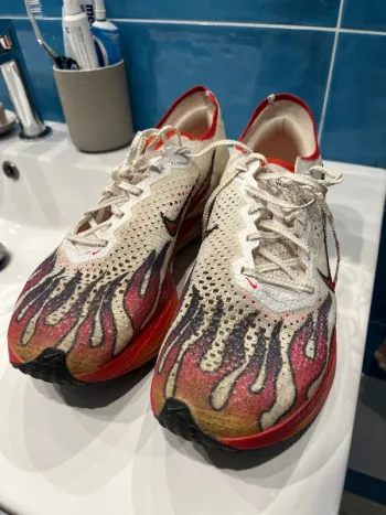 Używany Nike Vaporfly 3 bike
