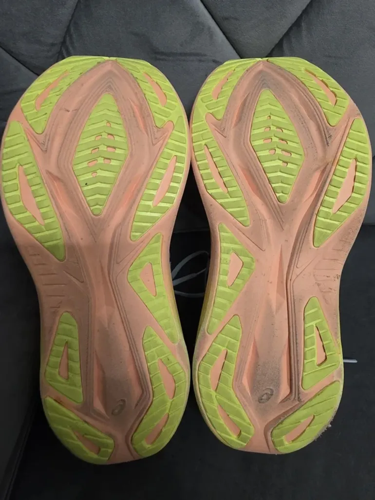 Used Asics Superblast 2 bike — image 8 of 11