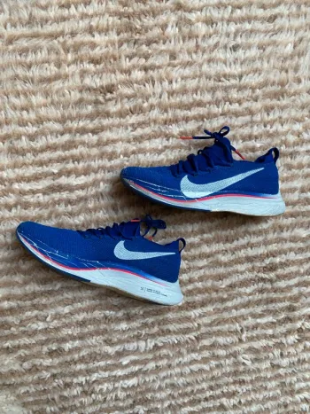 Used Nike Vaporfly 4% bike