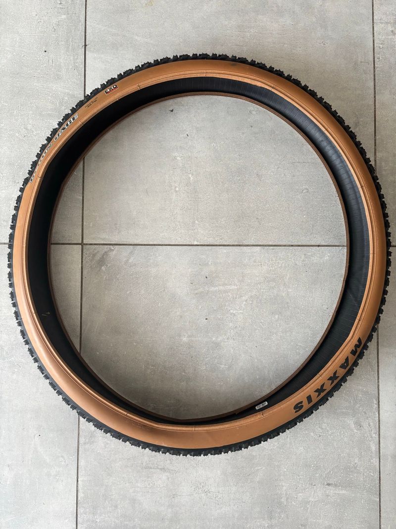 Gebrauchtes Maxxis Recon Race EXO Tyres & Tubes