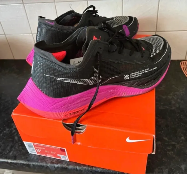 Używany Nike ZoomX Vaporfly Next% 2 bike — zdjęcie 9 z 12
