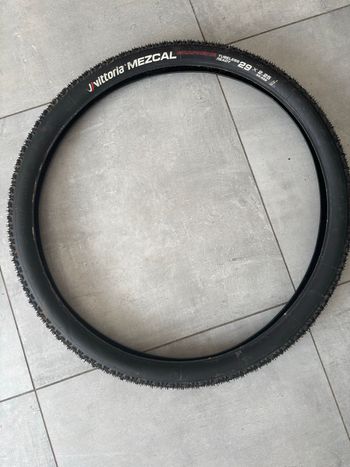 Used Vittoria Mezcal bike