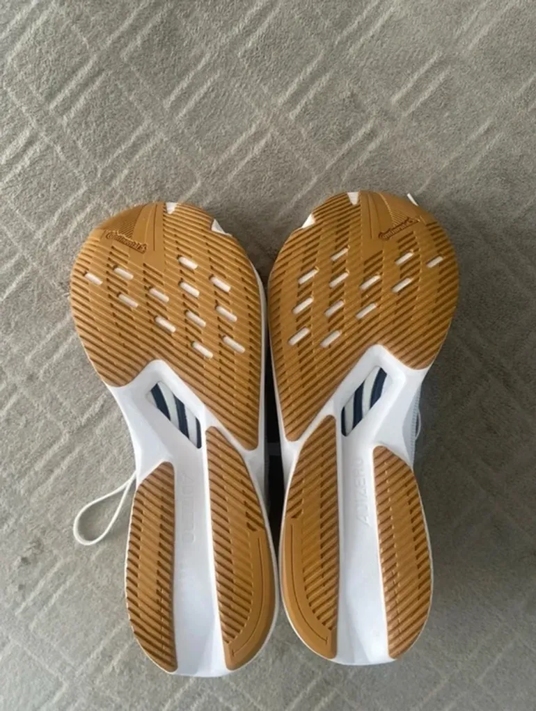 Used Adidas Adizero Boston 12 bike — image 4 of 8