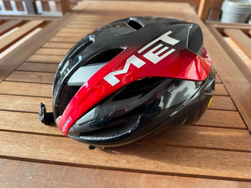 Used MET Rivale Helmet 2022 Cycling Accessories