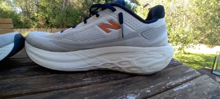 Used New Balance Running Shoes 2025 bike — image 10 of 15