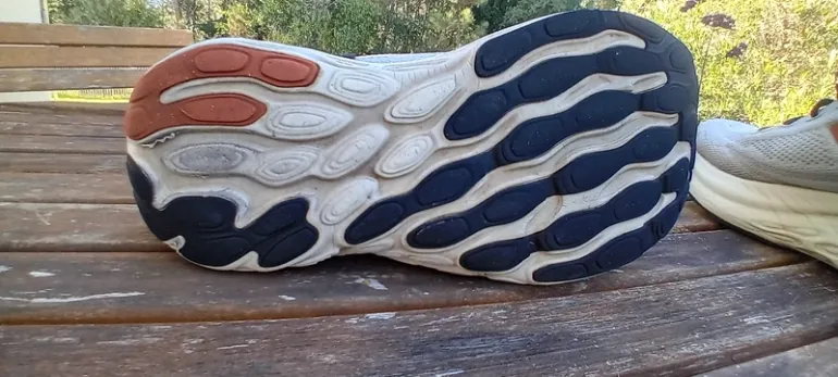 Used New Balance Running Shoes 2025 bike — image 9 of 15