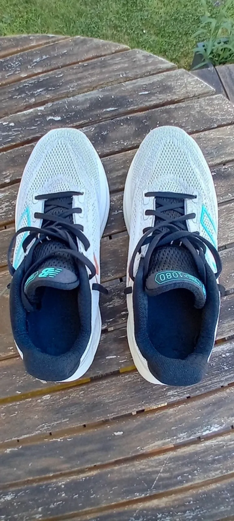 Used New Balance Running Shoes 2025 bike — image 14 of 15